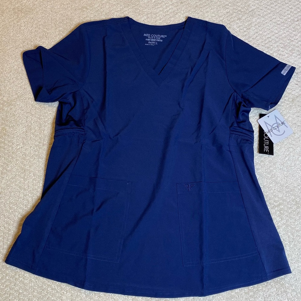 SOLD NWT Med Couture Activate V-Neck Side Knit Maternity Top - Large - Navy
